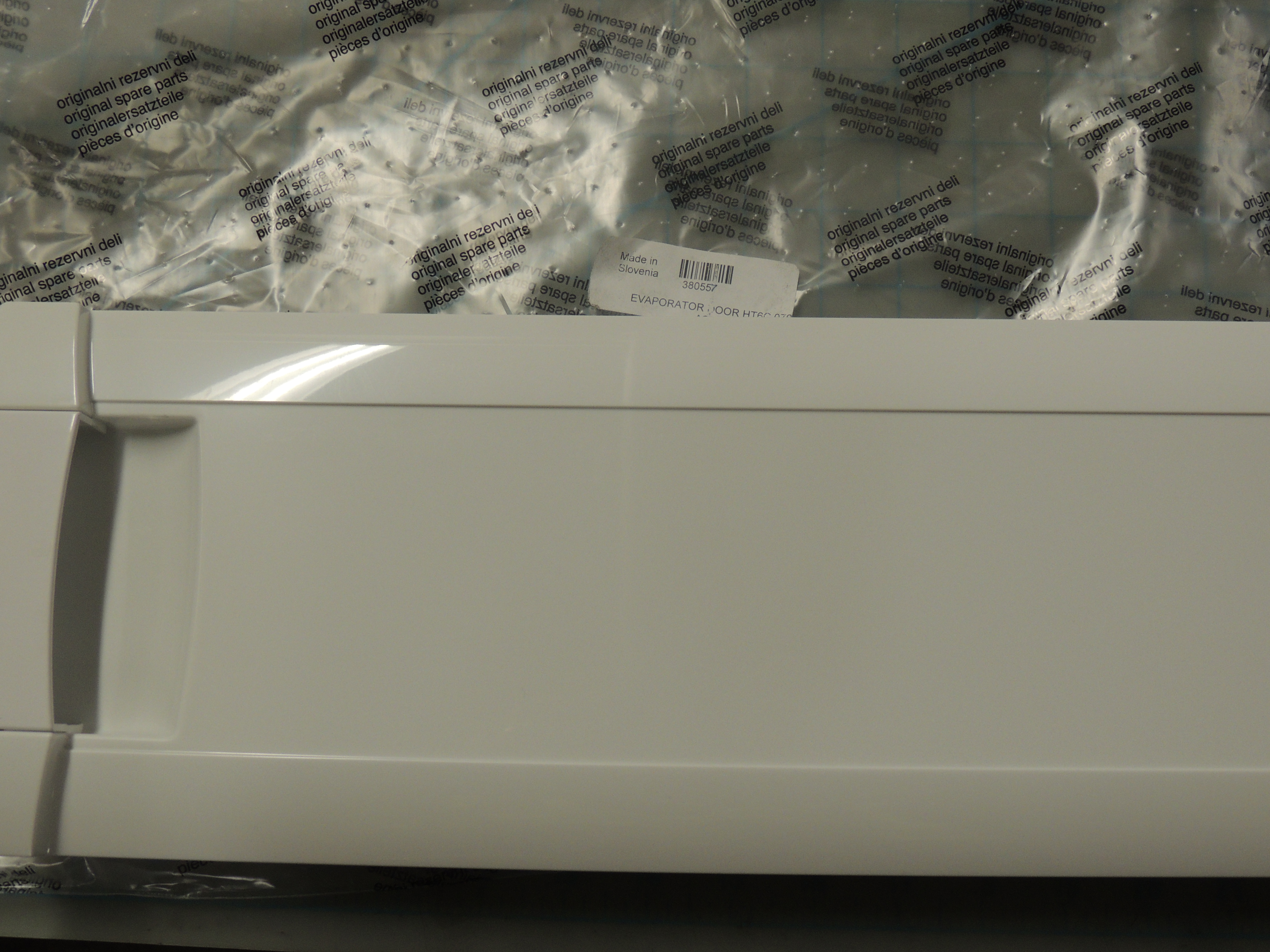 EVAPORATOR DOOR HT6C 070 ASSY Danby Appliance Parts